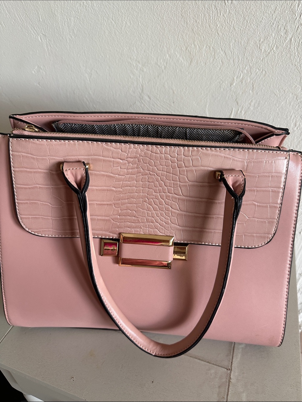 Blush Pink Structured Tote Handbag - Elegant Croc Texture